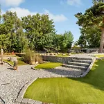 Stunning In With Wifi Holiday home