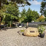 Stunning In With Wifi Holiday home